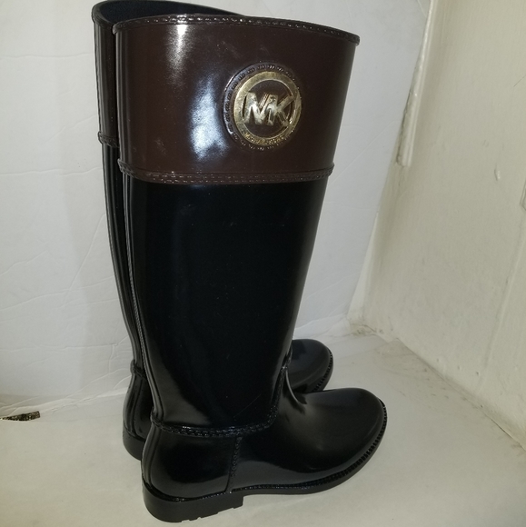 Michael kors rain boots size 7 - Picture 2 of 8